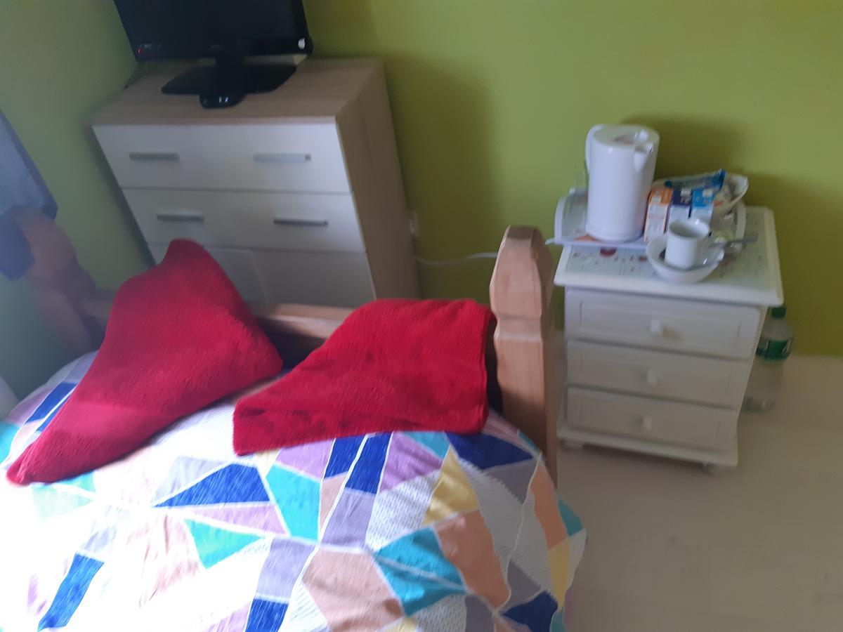 Apple Guest House Лохрей Экстерьер фото